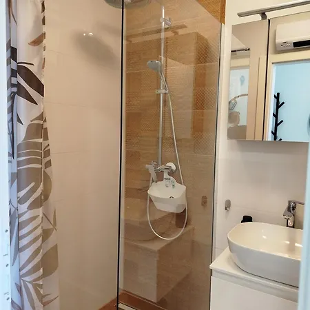 Apartman Lelu Luxury With Sea Views Near Centre And Bacvice Split